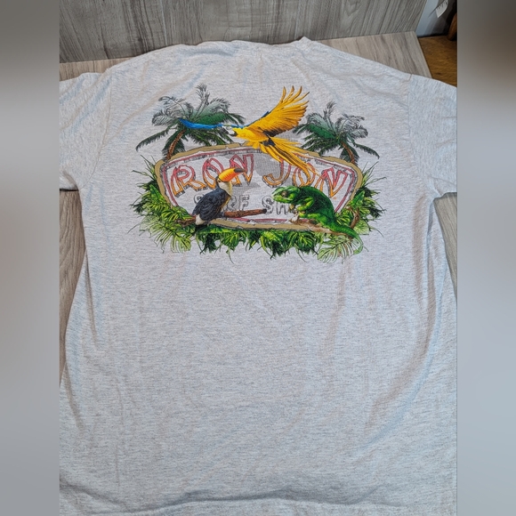 VTG 90s/Y2K RON JON T Shirt Men's Size Medium Tropical Birds Lizard Palm Trees - Picture 1 of 6